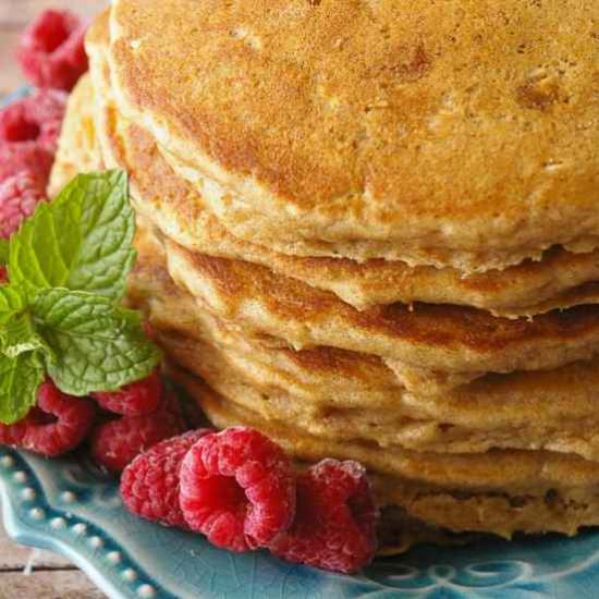 Whole Wheat Oatmeal Pancakes