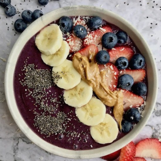 Peanut Butter Acai Bowl