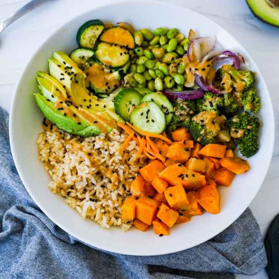 Roasted Vegetable Bowl with Peanut