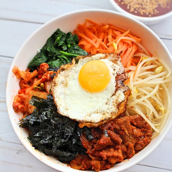 Korean Rice Bowl (Bibimbap)