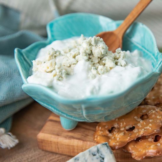 Skinny Blue Cheese Dressing and Dip