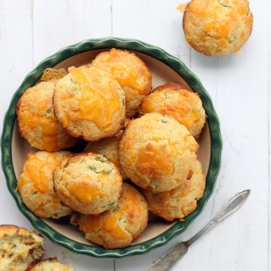 Cheddar Jalapeno Cornbread Muffins