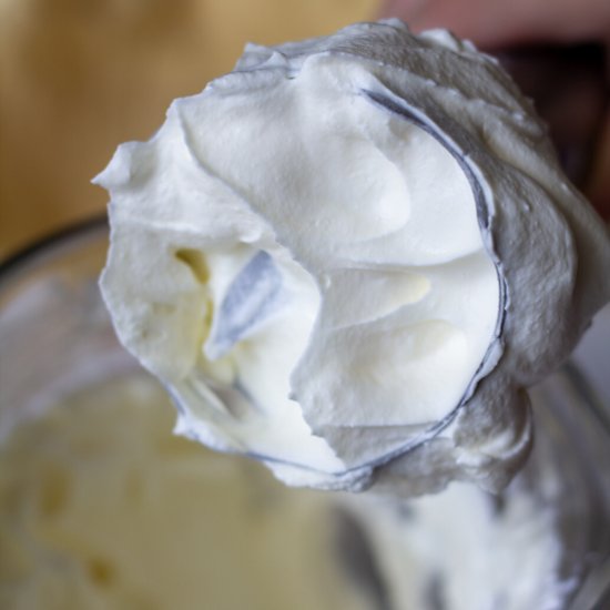 Easy Homemade Whipped Cream