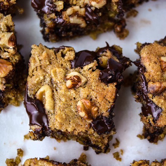 Oatmeal Chocolate Chip Cookie Bars