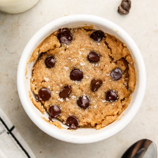 vegan chocolate chip mug cake