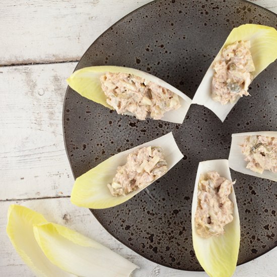 Tuna and endive boats