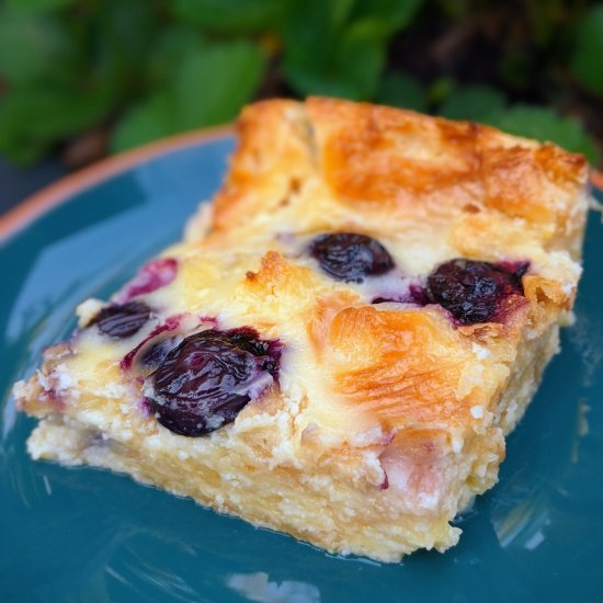 lemon blueberry croissant puff