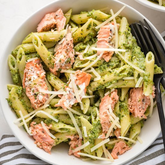 Salmon Pesto Pasta