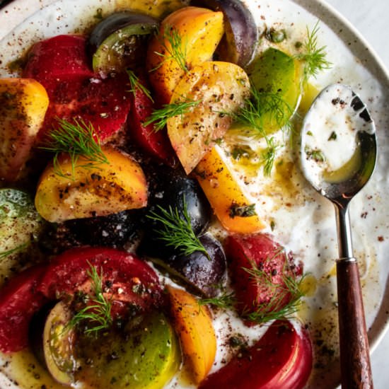 Tomato Salad with Garlic Dressing