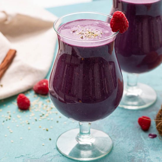 VANILLA VEGAN BERRY SMOOTHIE RECIPE