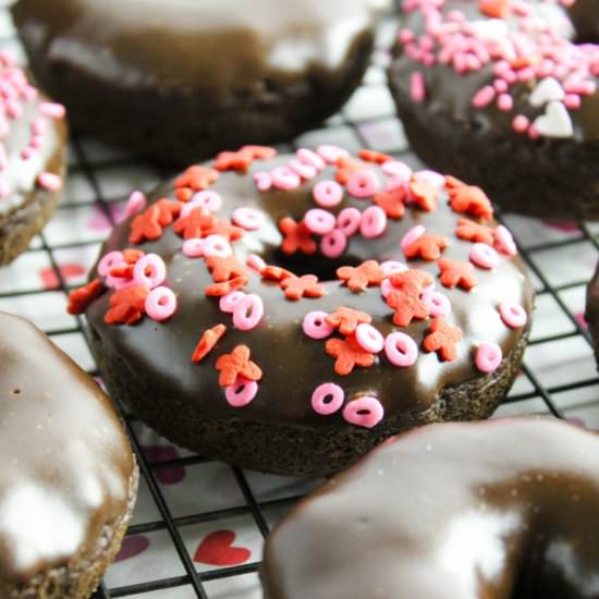 Baked Valentine’s Day Donuts