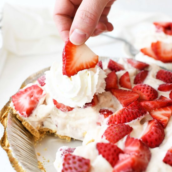 Strawberry Frozen Pie