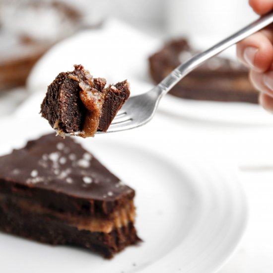 Salted Caramel Brownie Pie