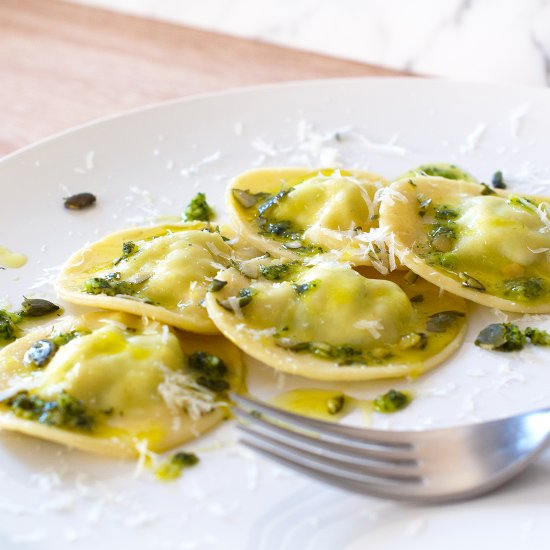 Pea and ricotta ravioli, mint pesto