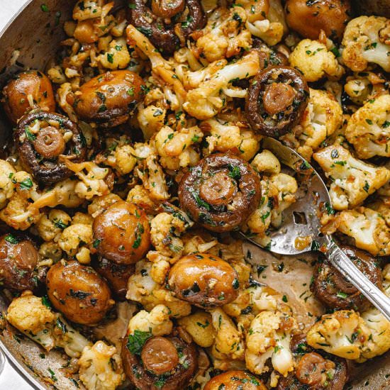 Garlic Mushroom Cauliflower Skillet