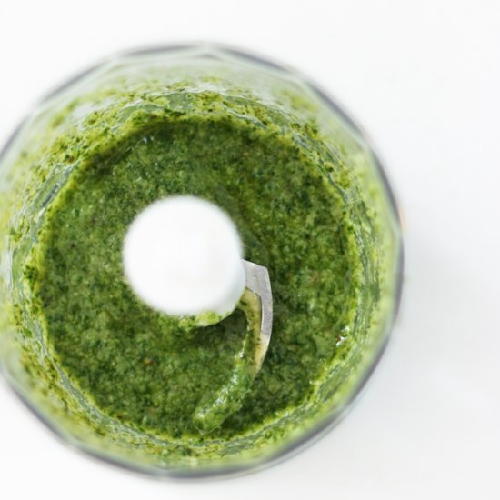 Fresh basil pesto – vegan & gf