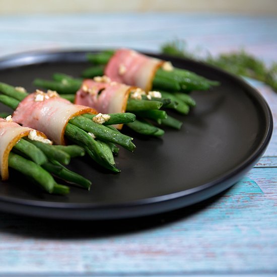 BACON GREEN BEAN BUNDLES