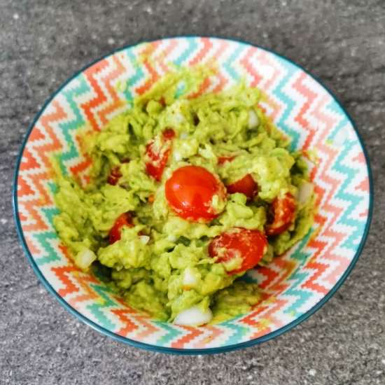 Easy Guacamole Recipe (+Video)