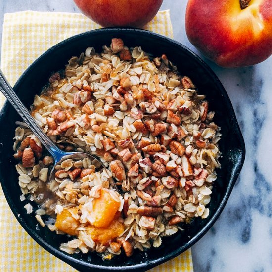 Fresh Peach Pecan Crisp