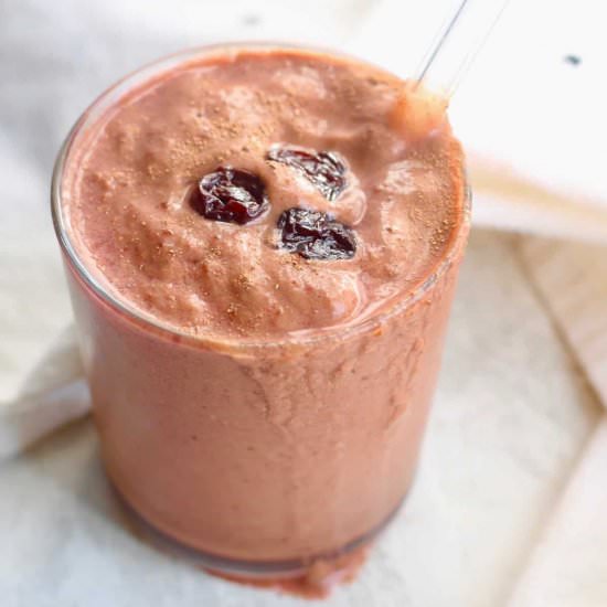 Creamy Cherry Chocolate Smoothie