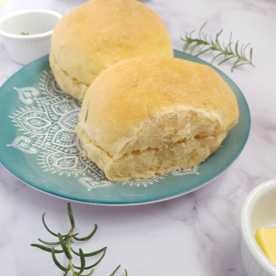 Easy Homemade Bread Rolls