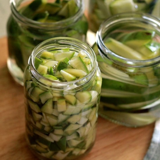 Raw Mangoes in Brine