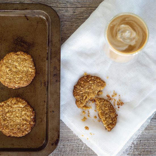 Super Easy ANZAC Biscuits