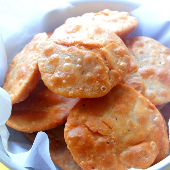 Khasta Poori / Indian Fried Bread