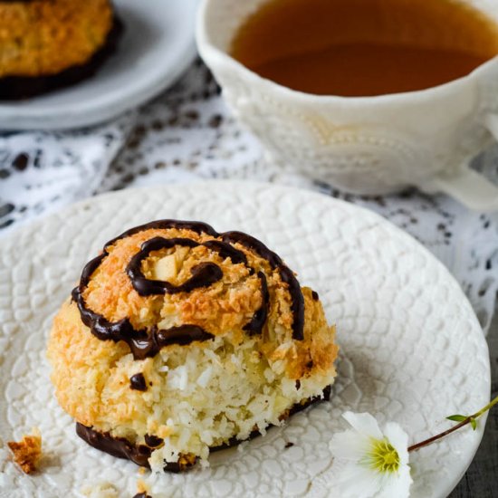 Easy Almond and Coconut Macaroons