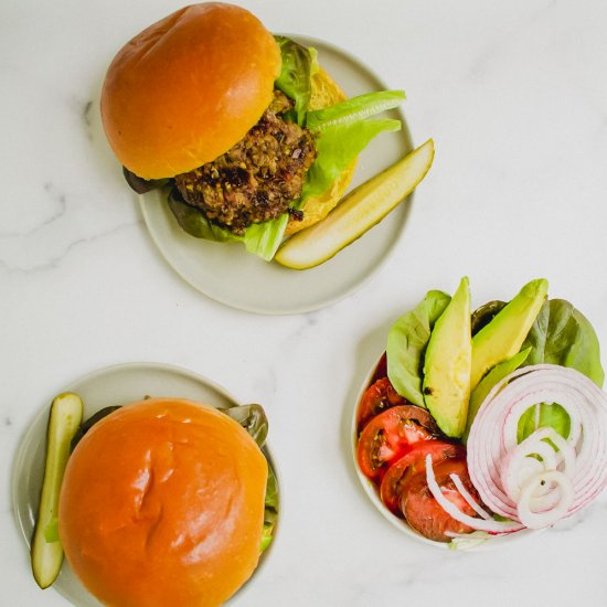 Quinoa Mushroom Blended Burger