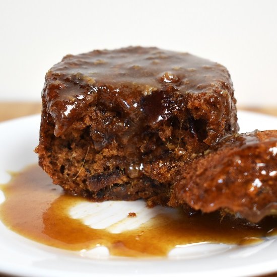 Sticky Date Puddings