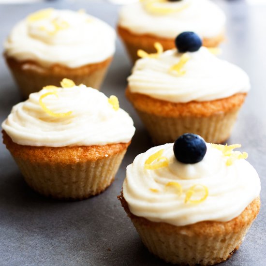 Limoncello lemon-mascarpone cupcake