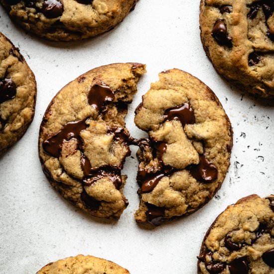 Vegan Chocolate Chip Cookies