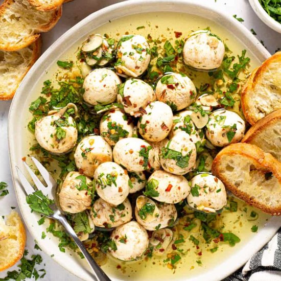 MARINATED MOZZARELLA BALLS