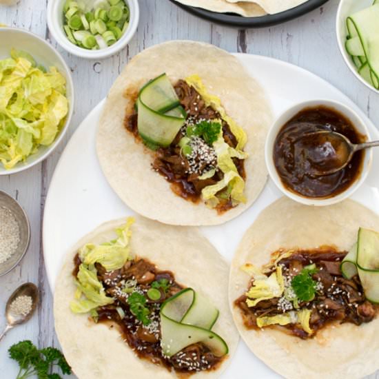 “No Duck” Hoisin Jackfruit Wraps