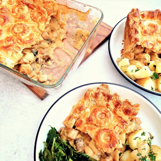 Chicken, Ham & Mushroom Pie