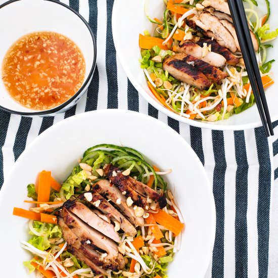 Vietnamese Lemongrass Chicken Salad