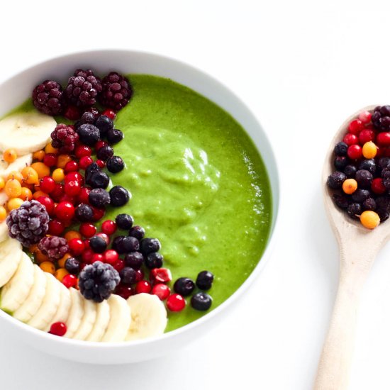 Refreshing Green Smoothie Bowl