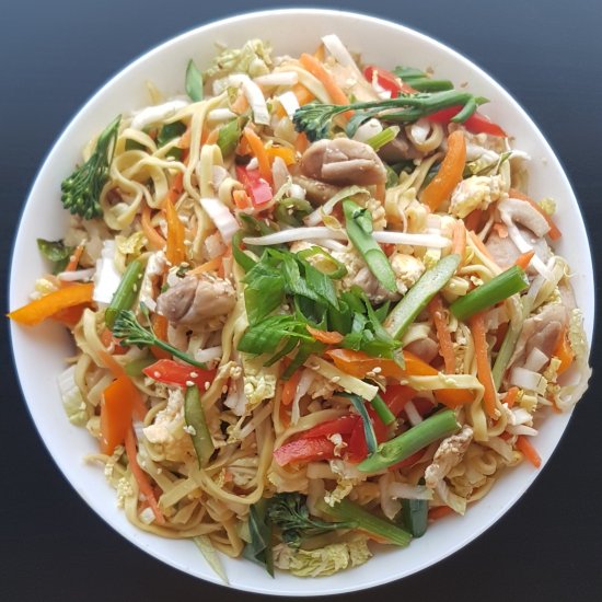 Chicken Chow Mein Salad