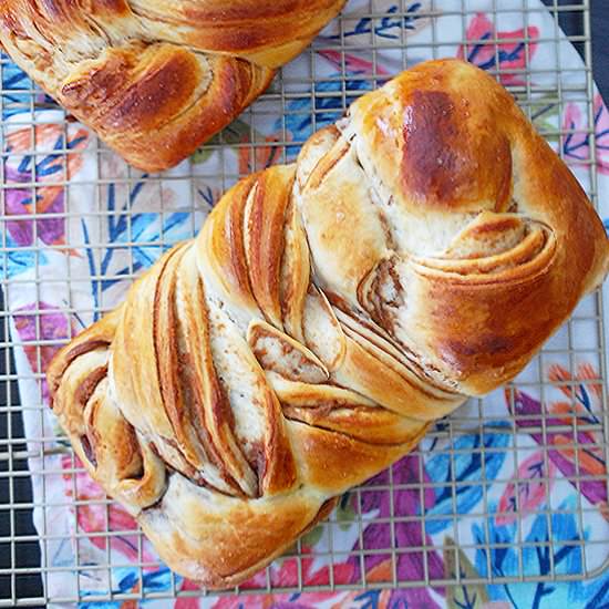 Red bean milk bread