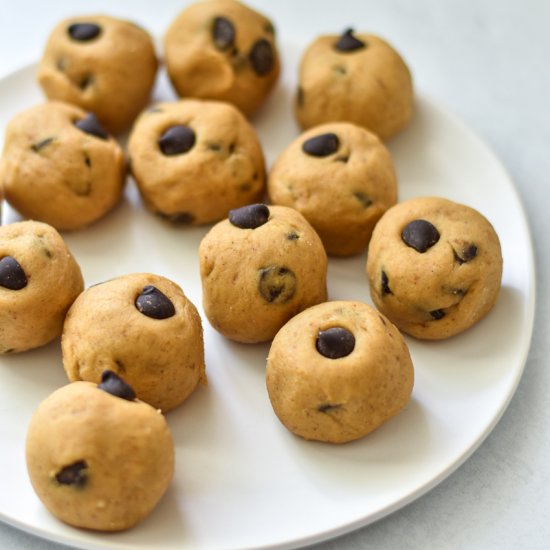 Chickpea Cookie Dough Bites