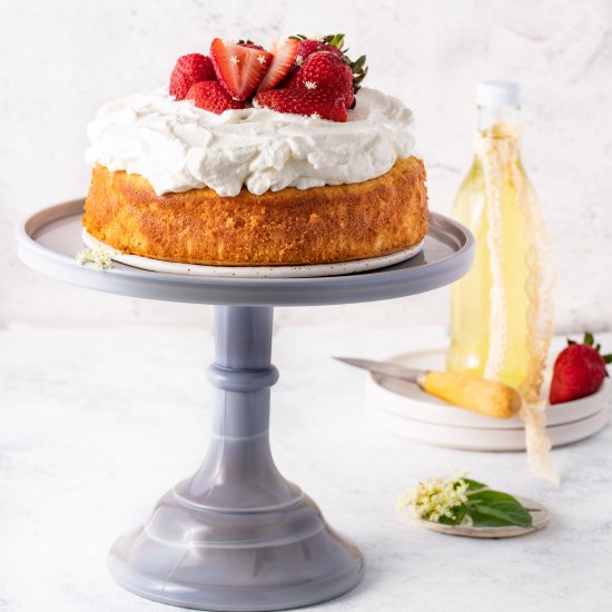 Elderflower and Strawberry Cake