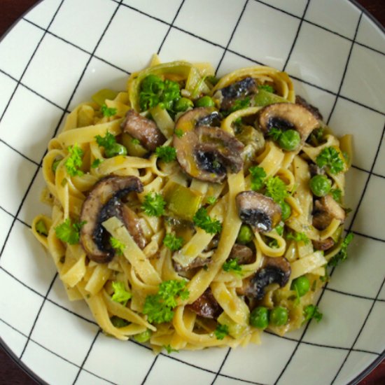 Vegan Mushroom & Leek Tagliatelle