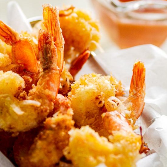 Coconut Shrimp + Dipping Sauce