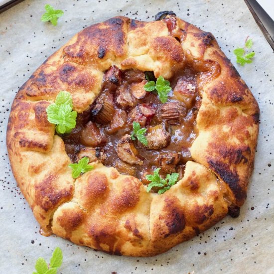 Easy Rhubarb Tart (Vegan)