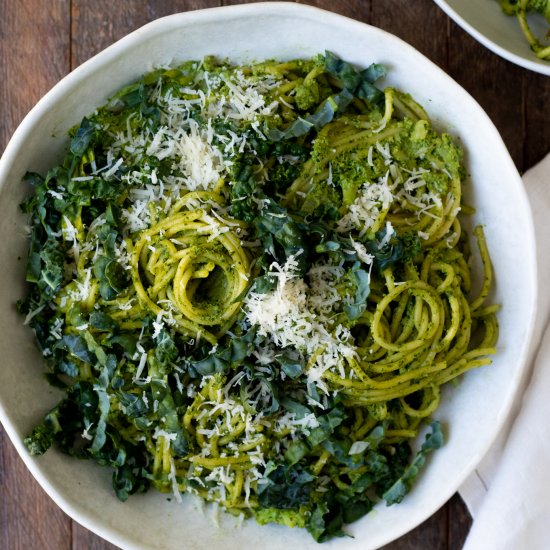 Creamy Kale Pesto Pasta