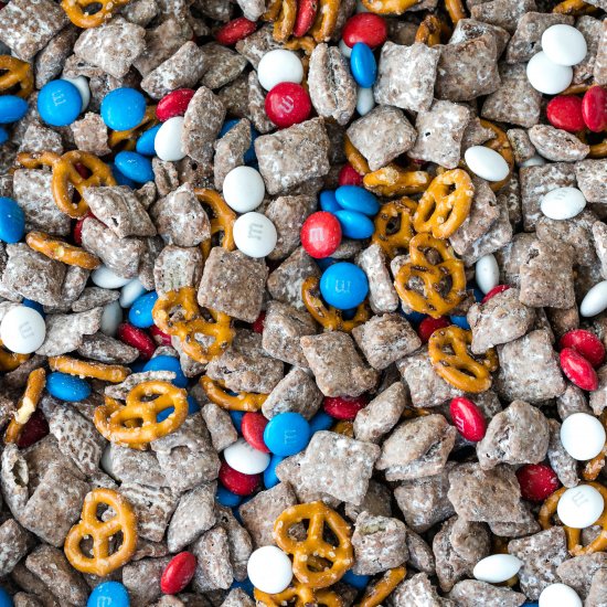 4th of July Puppy Chow