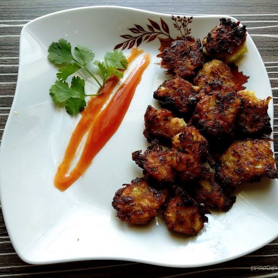 Badhakopir Bora (Cabbage Fritters)