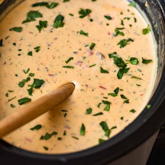 crock pot queso!