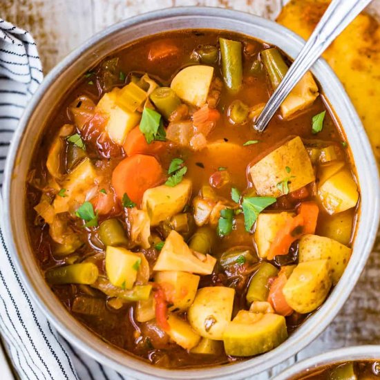 hearty vegetable soup!